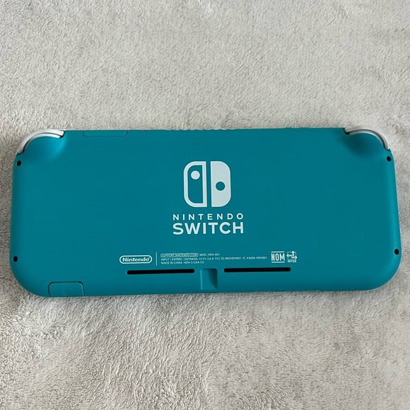 Nintendo Switch Lite Turquoise - Picture 3 of 9
